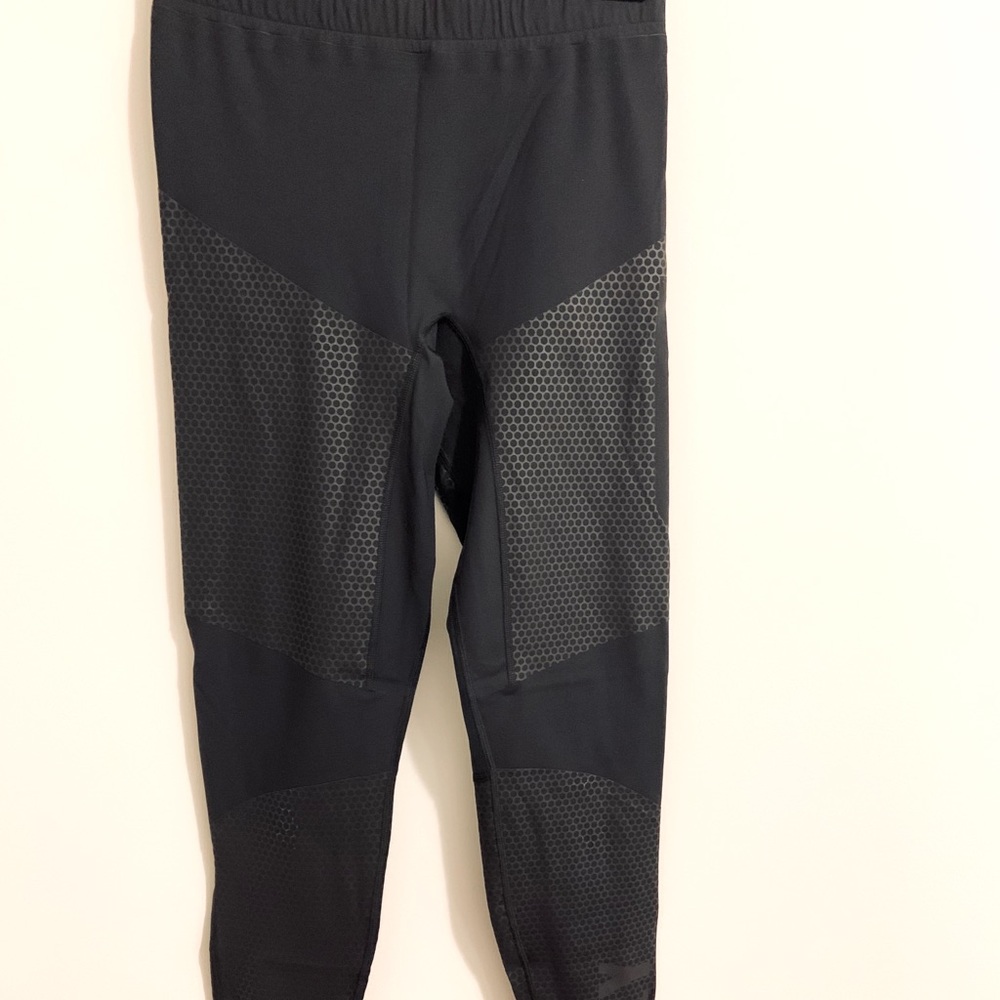 Oakley leggings!